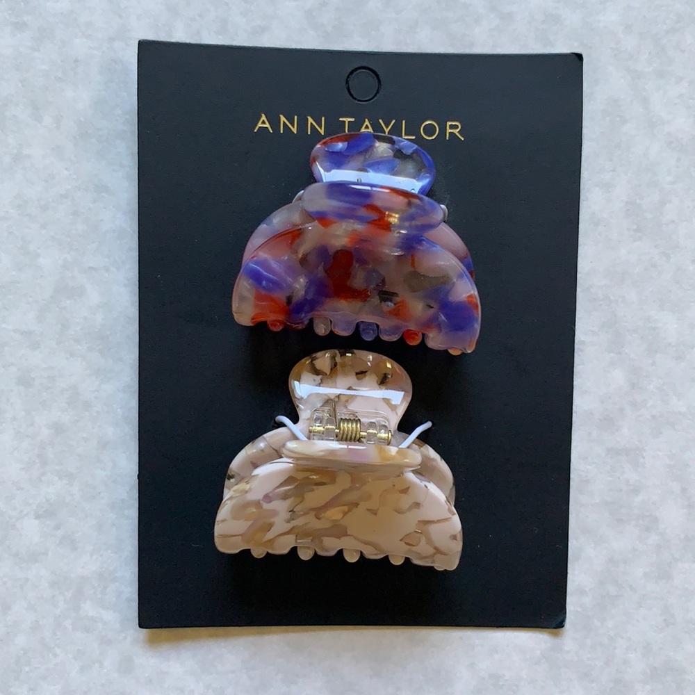 NWT Ann Taylor medium size hair claw clips